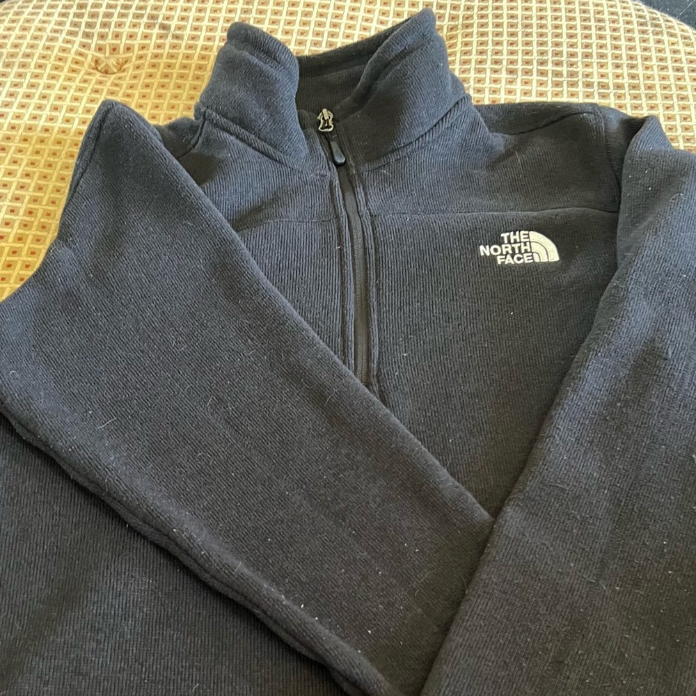 North Face 1/4 zip sweater